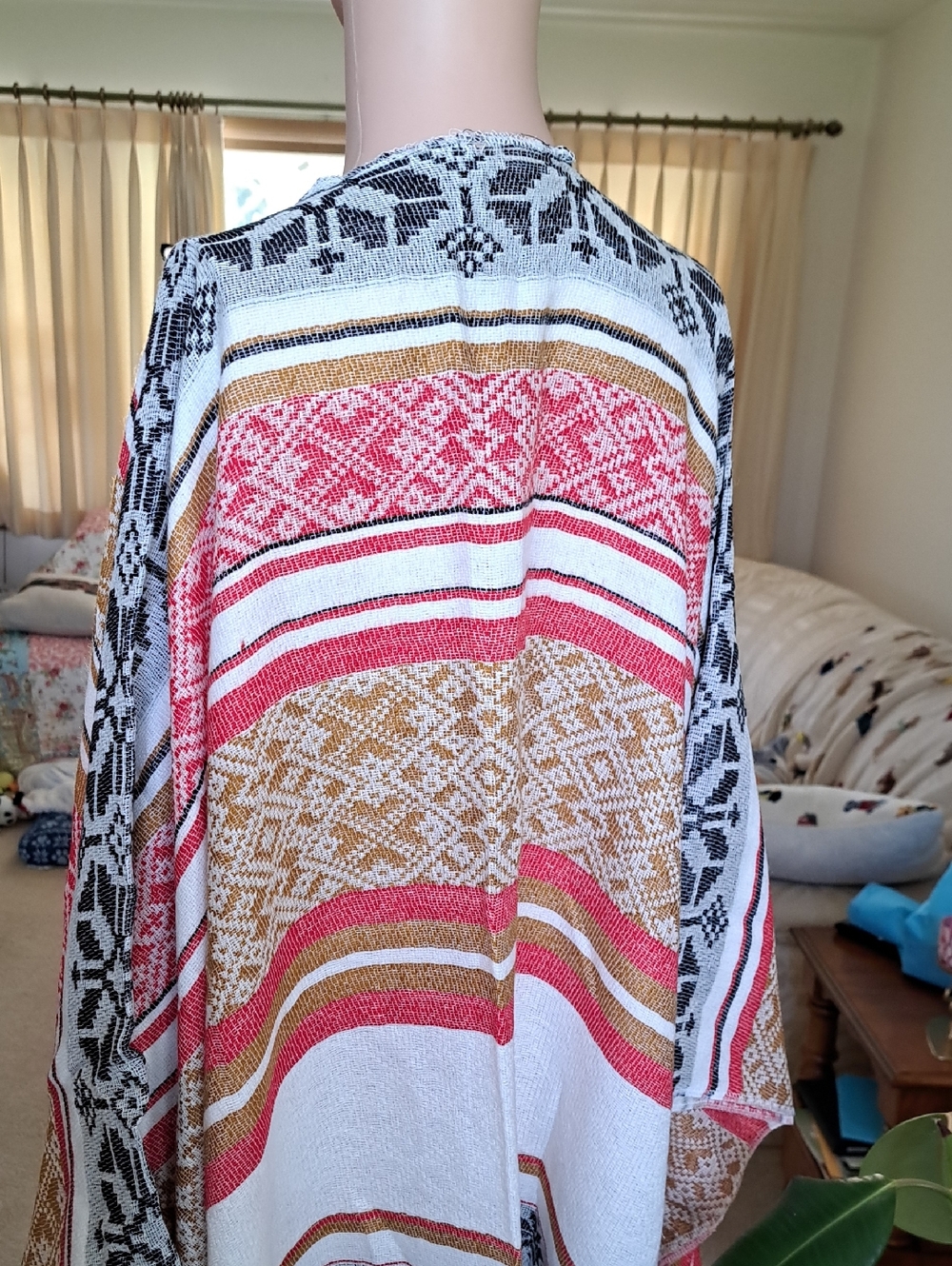 Raj Open-Weave Layering Shawl in Black, Cream & Red - Picture 5 of 8